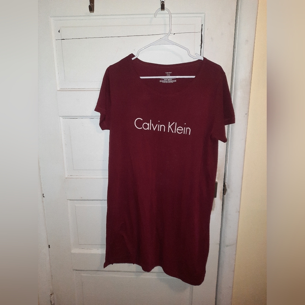 Calvin Klein Women's Burgundy Pajama Shirt